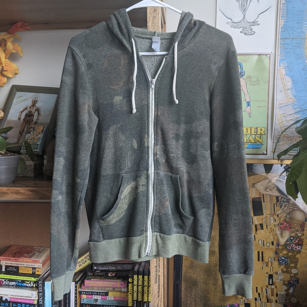 Lightweight Camo Zip-Up Hoodie sz S